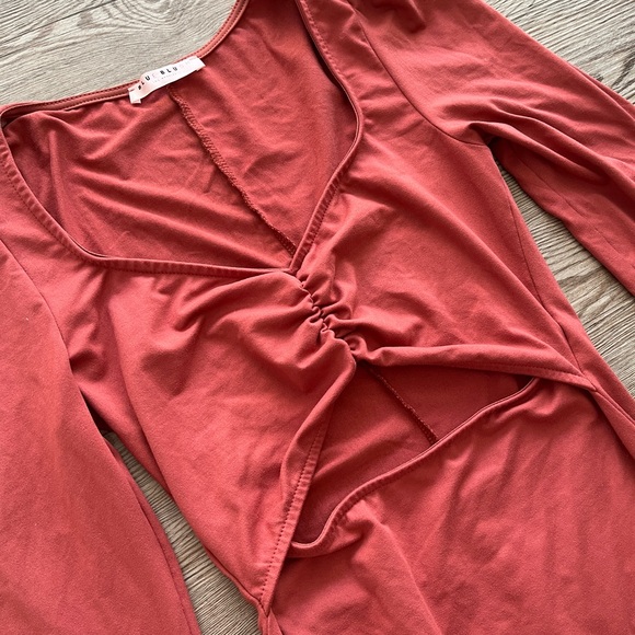 Unique puff sleeve cutout ruched bodycon - Picture 2 of 4